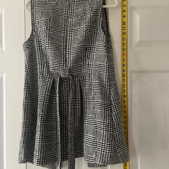 BCBGeneration Vest - Picture 4 of 5